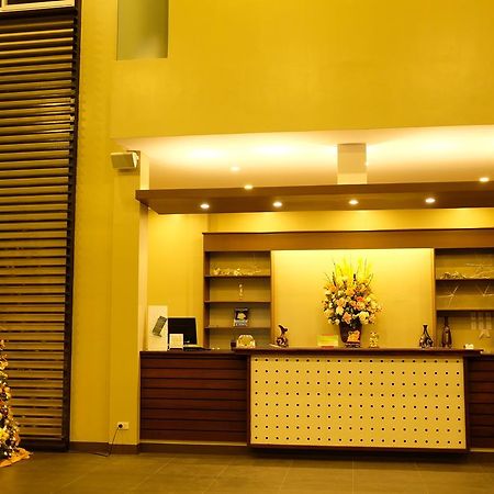 Seasons Hotel And Convention Center San Jose  Bagian luar foto