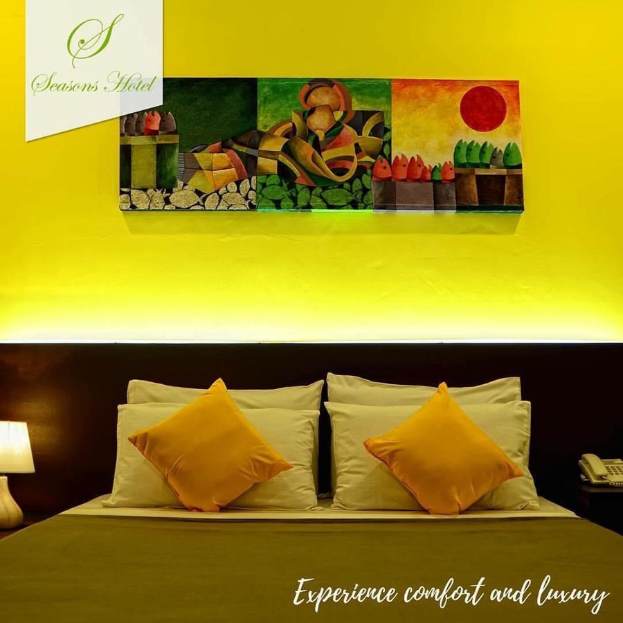 Seasons Hotel And Convention Center San Jose  Bagian luar foto