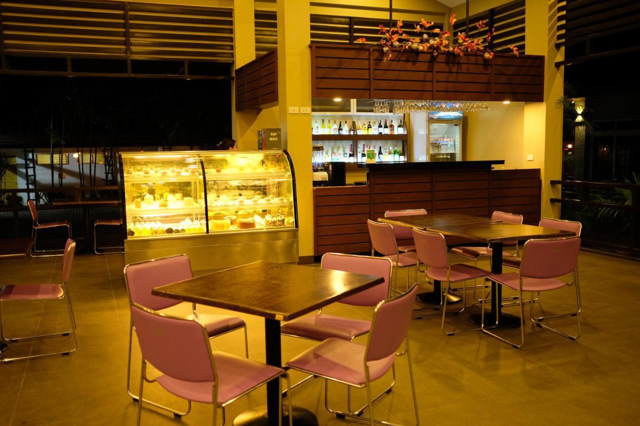 Seasons Hotel And Convention Center San Jose  Bagian luar foto
